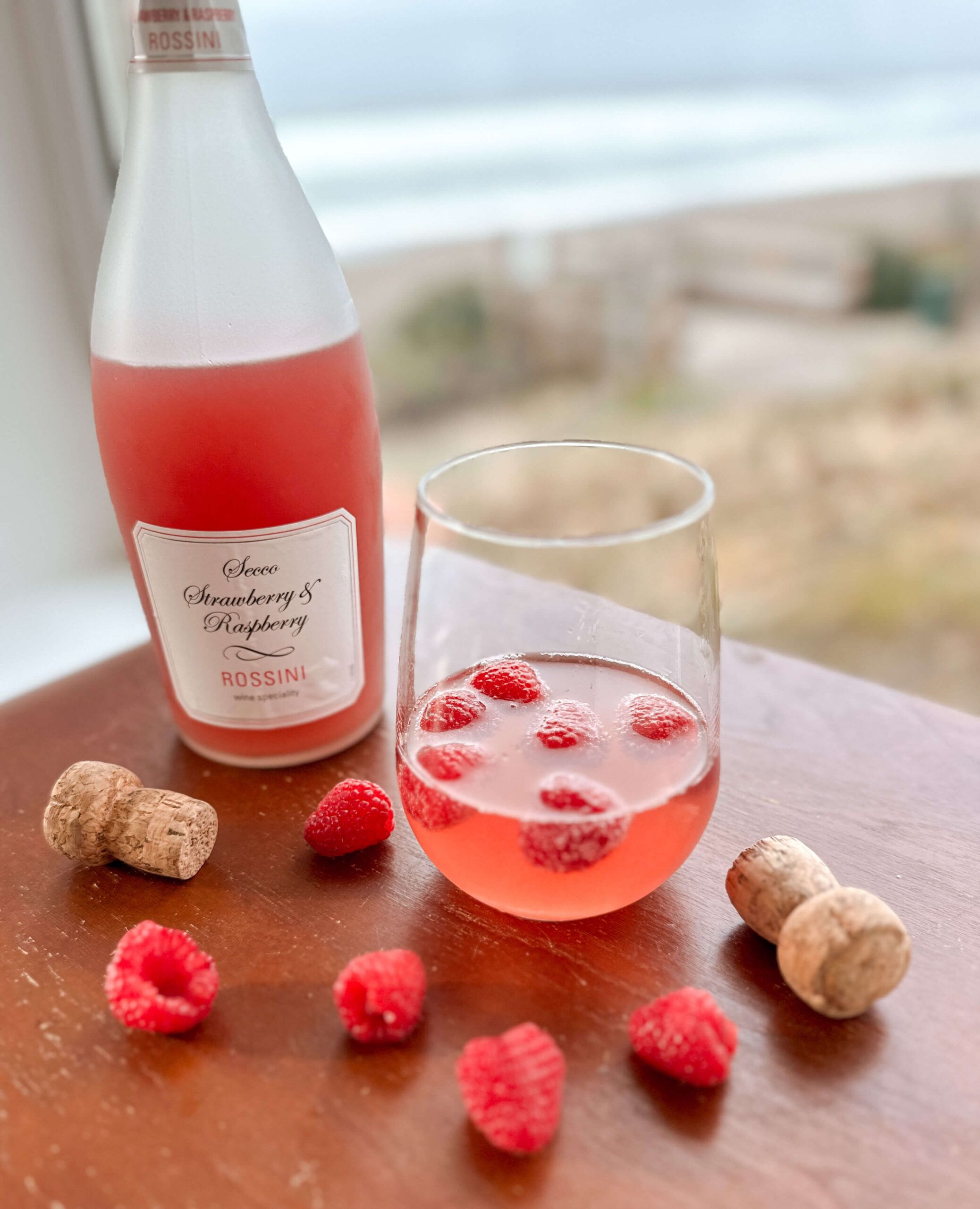 Super Simple & Tasty Mimosas - Bubbly Side of Life